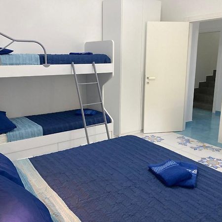 Апартаменты Stella Maris B Санта-Мария-ди-Кастеллабате Экстерьер фото